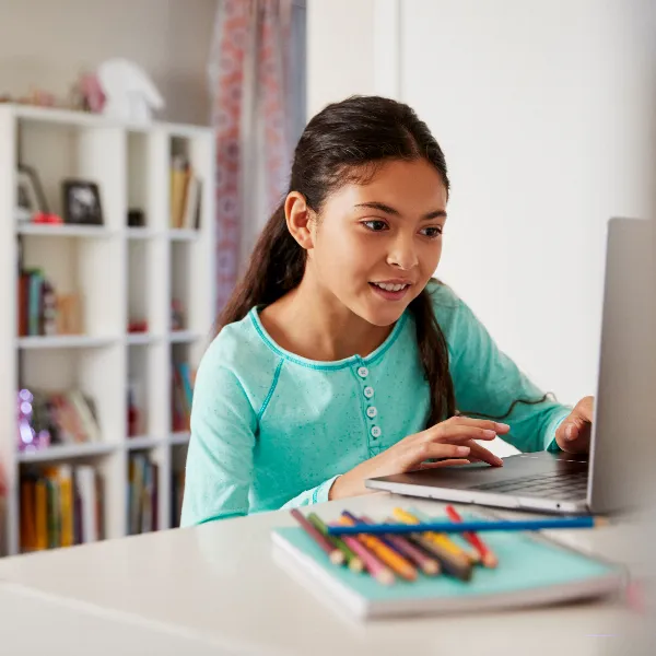 child using laptop