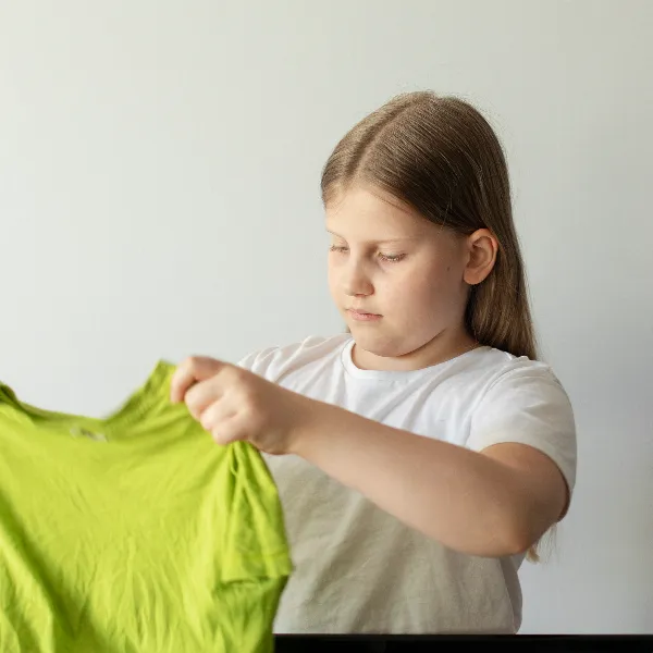 child laundry